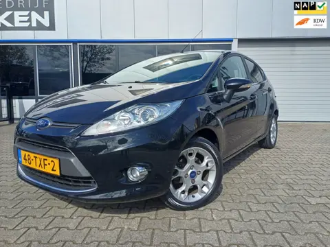 Ford Fiesta 1.25 Titanium CLIMA/5DEURS/LMV/PDC