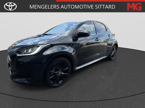 Toyota Yaris 1.5 Hybrid Executive | Blindspot| Sensoren | LED | Privacy glas