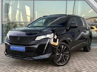 Peugeot 5008 1.2 PureTech GT Black Pack 131pk Automaat / Panoramadak / Trekhaak