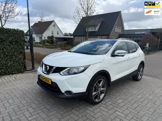 Nissan Qashqai 1.2 Connect Edition | NAP Pano Camera Navi Trekhaak |