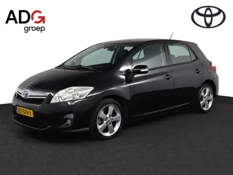 Toyota Auris 1.8 Full Hybrid Executive | Parkeersensoren | Climate-Control | Navigatie |