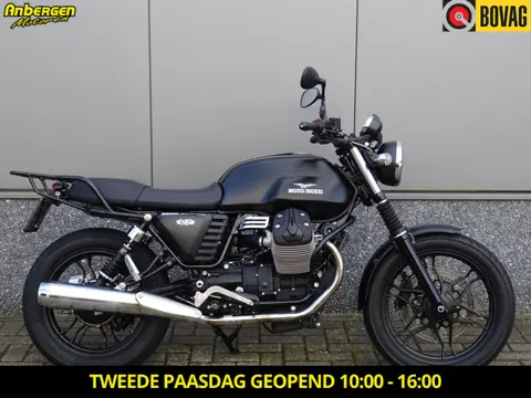 Moto Guzzi V 7 STONE (bj 2014)