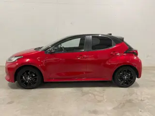 Toyota Yaris 1.5 Hybrid Executive 5drs. Automaat Navi Camera Clima Cruise Airco PDC Trekhaak