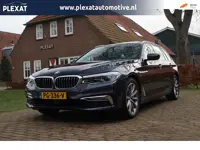 BMW 5-serie Touring 540i xDrive High Executive Aut. | 1e Eigenaar | Nappa Leder | Panorama | Adaptie
