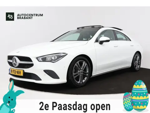 Mercedes-Benz CLA-klasse 180 Business Solution (PANORAMADAK, TREKHAAK, CAMERA, CRUISE CONTROL, PARKE