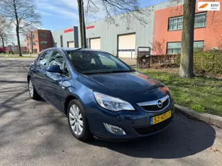 Opel Astra 1.6 Edition apk airco