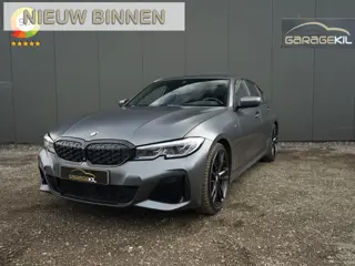 BMW 3-serie M340i xDrive High Executive M-Sport / Dealer onderh. / Frozen Grey / Head-Up / 360 camer