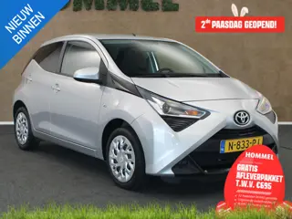 Toyota Aygo 1.0 VVT-i x-play - APPLE CARPLAY/ANDROID AUTO - CAMERA - ELEKTRISCHE RAMEN VOORZIJDE - A