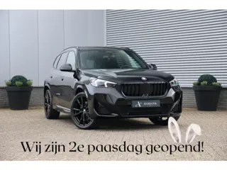 BMW X1 sDrive20i 170pk M-Sport Black Ed. Pano|360Cam|HUD