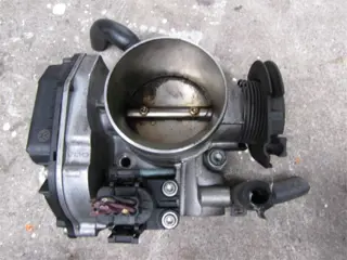 Audi A3 1.8 v5 Gasklephuis Sloopauto inkoop Den haag