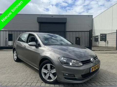 Volkswagen Golf 1.6 TDI DSG7 AUTOMAAT Navigatie|Leer 2014