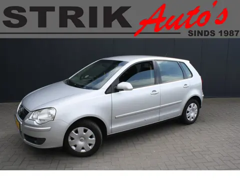 Volkswagen Polo 1.4-16V Comfortline AIRCO