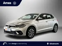 Volkswagen Polo 1.0 TSI 95pk Life Edition | Voorstoelen verwarmbaar | Automatische airco | Achteruit