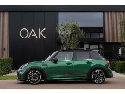 MINI Mini 2.0 Cooper S Rockingham GT Edition | Panorama | Schaalstoelen | Navi | Camera | 18"LM | NL