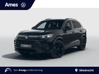 Volkswagen Tiguan 1.5 eHybrid 204pk DSG R-Line Edition | Trekhaak, wegklapbaar | Area View camera | 