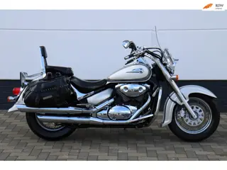 Suzuki Chopper VL 800 Intruder Volusia NL Motor vele extra's