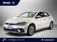 Volkswagen Polo 1.0 95pk TSI Life Edition Regensensor | Parkeersensoren voor en achter | Noodremassi