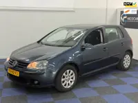 Volkswagen Golf 1.4 FSI Comfortline / RIJDT SCHAKELT GOED / NIEUWE APK