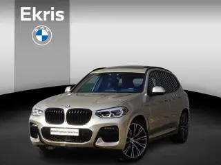 BMW X3 xDrive30e High Executive | 21 inch LM Individual V-spaak | Glazen panoramadak | BMW Head-Up D