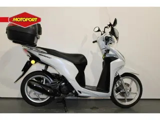 Honda NSC 110 VISION (bj 2021)