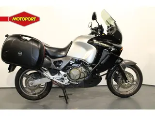 Honda XL 1000 V varadero (bj 2000)