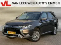 Mitsubishi Outlander 2.4 PHEV Pure+ | Nieuw Binnen | Camera | Climate Control | PDC | Stoel Verwarmi