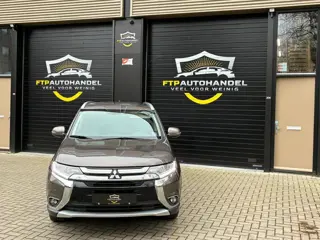 Mitsubishi Outlander 2.0 Instyle Leer 7 zits stoelverwarming