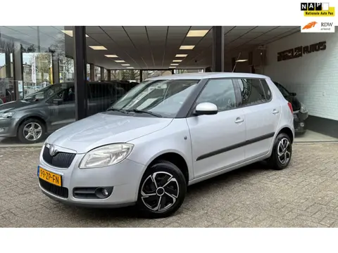 Skoda Fabia 1.4-16V 5drs 86pk AIRCO | CRUISE | TREKHAAK| NAP
