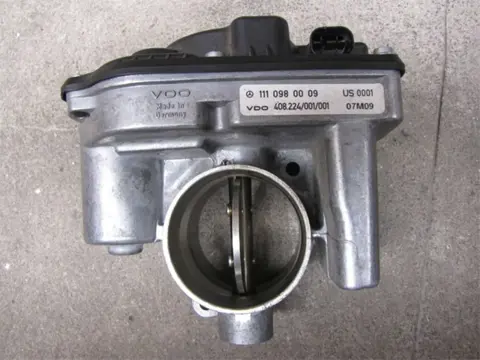 Mercedes clk 230 Gasklephuis Sloopauto inkoop Den haag