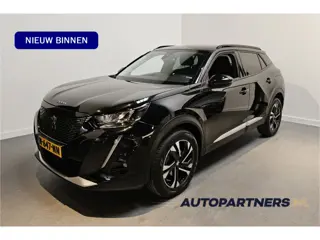 Peugeot 2008 1.2 PureTech Allure - Stoelverwarming - Apple Carplay/Android Auto - Cruise - Virtual C