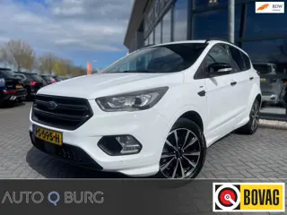 Ford Kuga 1.5 EcoBoost ST Line | Automaat | Trekhaak | Camera | Pano | Navi | Cruise | Climate | PDC