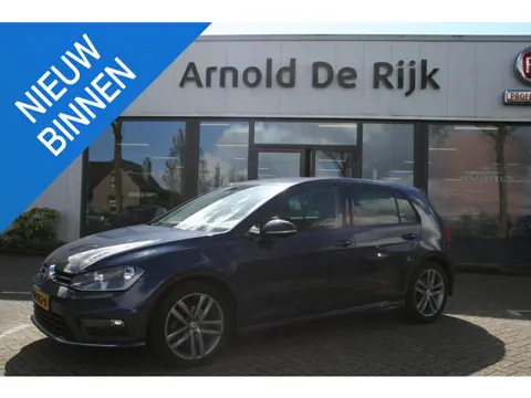 Volkswagen Golf 1.2 TSI Business Edition R Connected