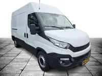 Iveco Daily 35S15V 2.3 352 H2 L Bouwjaar 2014 LANG en HOOG * Motor defect *