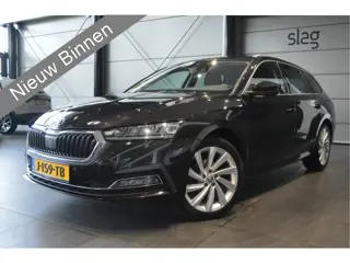 Škoda Octavia Combi 2.0 TDI Style navi keyless camera trekhaak 18 inch !!