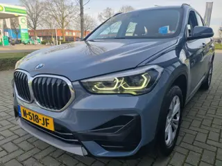 BMW X1 SDrive18i Business Edition Plus Leder HeadUp