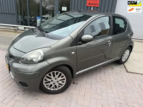 Toyota Aygo 1.0-12V Aspiration Green AIRCO NIEUWE APK