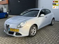 Alfa Romeo Giulietta 1.4 T Distinctive Lusso | Navi | Clima | Cruise | Metalic | Koppeling slipt |