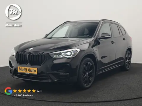 BMW X1 xDrive25e Sportline PHEV 221pk Dealer O.H | Trekhaak Afn. | Camera | Sportstoelen & Stuur Ver