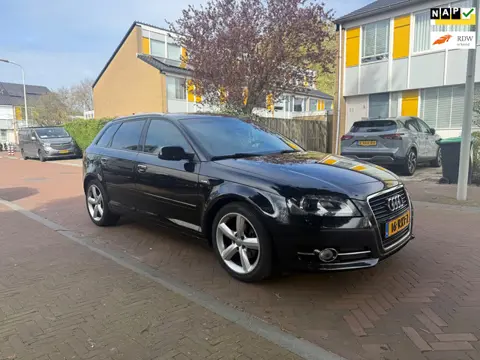 Audi A3 Sportback Airco / Bouwjaar 2011 / 179.000 NAP / S-Line uitvoering