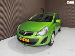 Opel CORSA Unieke kleur 1.2-16V Selection