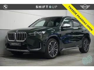 BMW X1 sDrive18i Panoramadak | Harman Kardon | Head Up | Stuurverwarming