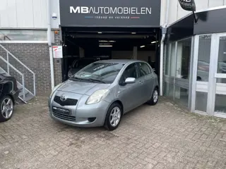 Toyota Yaris 1.3 VVTi Sol MMT/5 DRS/Automaat/Airco/117DKM/APK/LM Velgen!