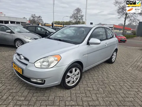 Hyundai Accent 1.4i EK 2008-AIRCO-TREKHAAK-