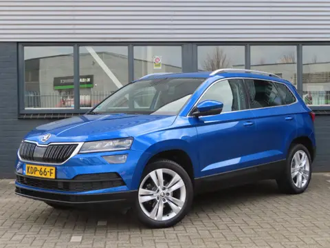 Škoda Karoq 1.5 TSI ACT Style DSG | trekhaak | stoel + stuurwielverwarming | camera |