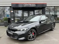 BMW 3-serie Touring 330e High Exe M-Sport|Pano|Harman/Kardon|Head-Up|Memory|ACC|Camera|Leder|Carplay