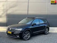 Volkswagen Tiguan 2.0 TSI 4Motion R-Line Panodak | Leder | Stoelen met memory | Camera