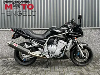 Yamaha FZS 1000 FAZER (bj 2001)
