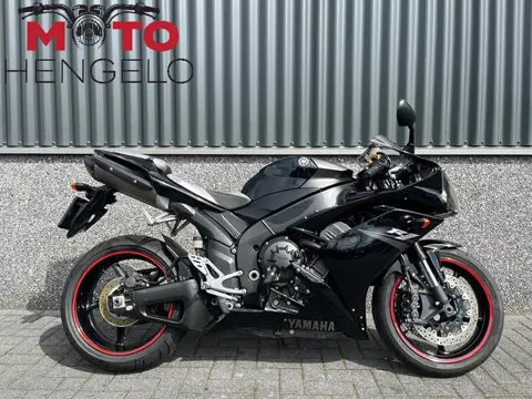 Yamaha YZF R1 (bj 2007)