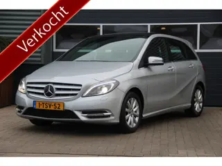 Mercedes-Benz B-Klasse 180 Ambition 1e Eigenaar | NL Auto | Panoramadak | Navi | Bi-Xenon | PDC | Ai
