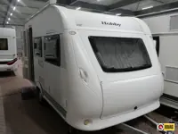 Hobby De luxe Easy 400 SF Mover en luifel